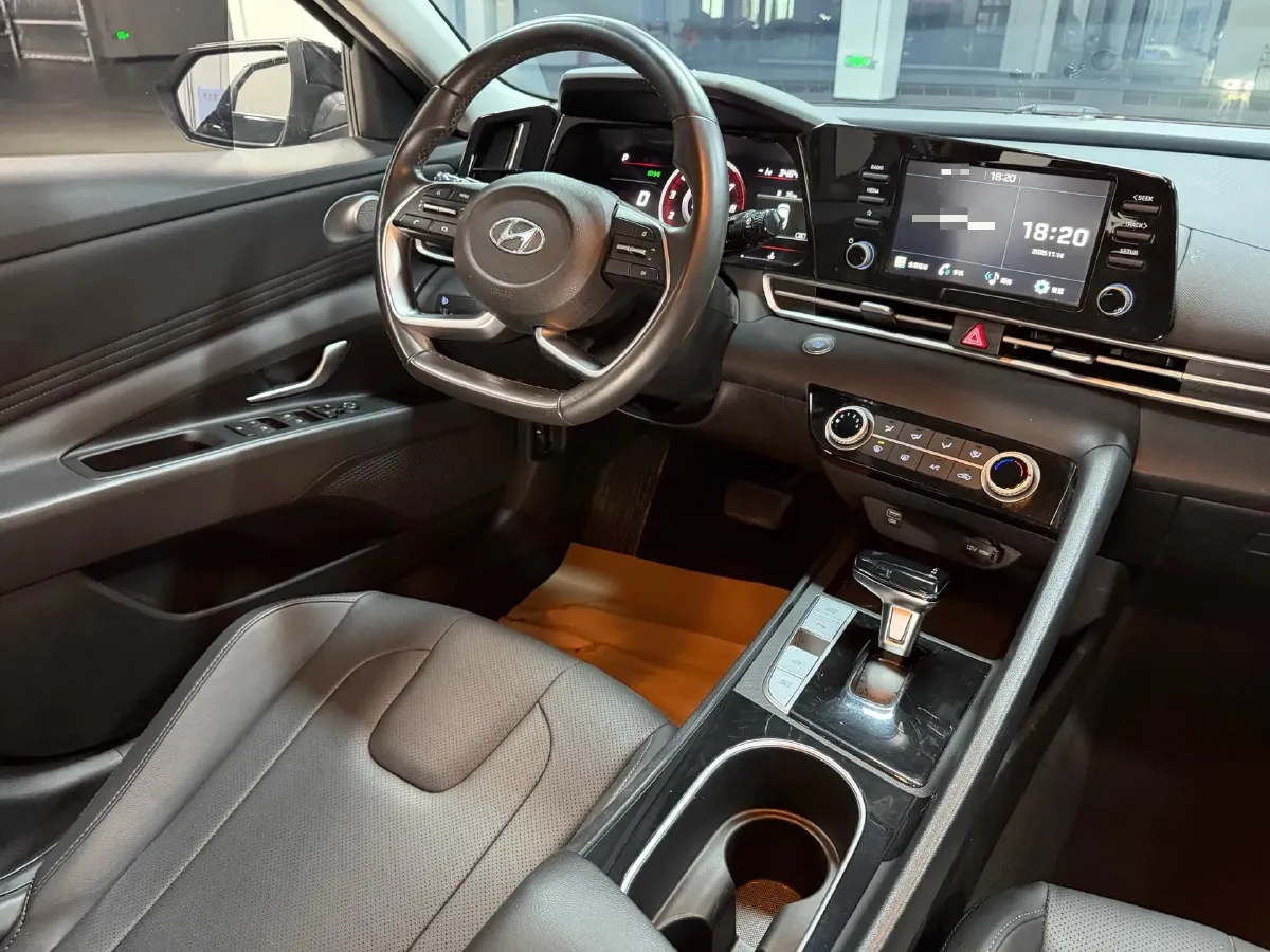 2022 Hyundai Elantra 1.5L 115HP L4 CVT,autocango,china used car exporter,china ev exporter,chinese used car exporter,chinese used ev exporter