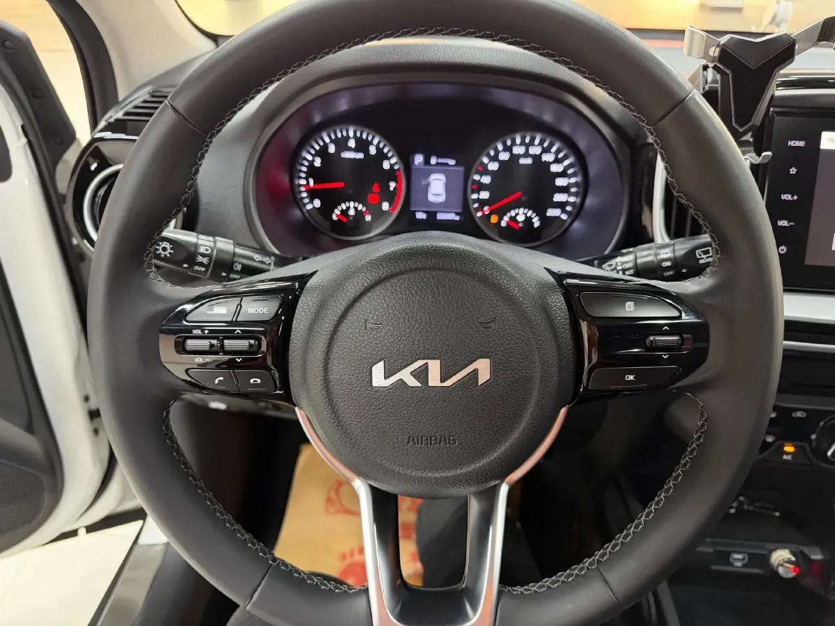 2021 Kia KX1 1.4L 100HP L4 6AT,autocango,china used car exporter,china ev exporter,chinese used car exporter,chinese used ev exporter