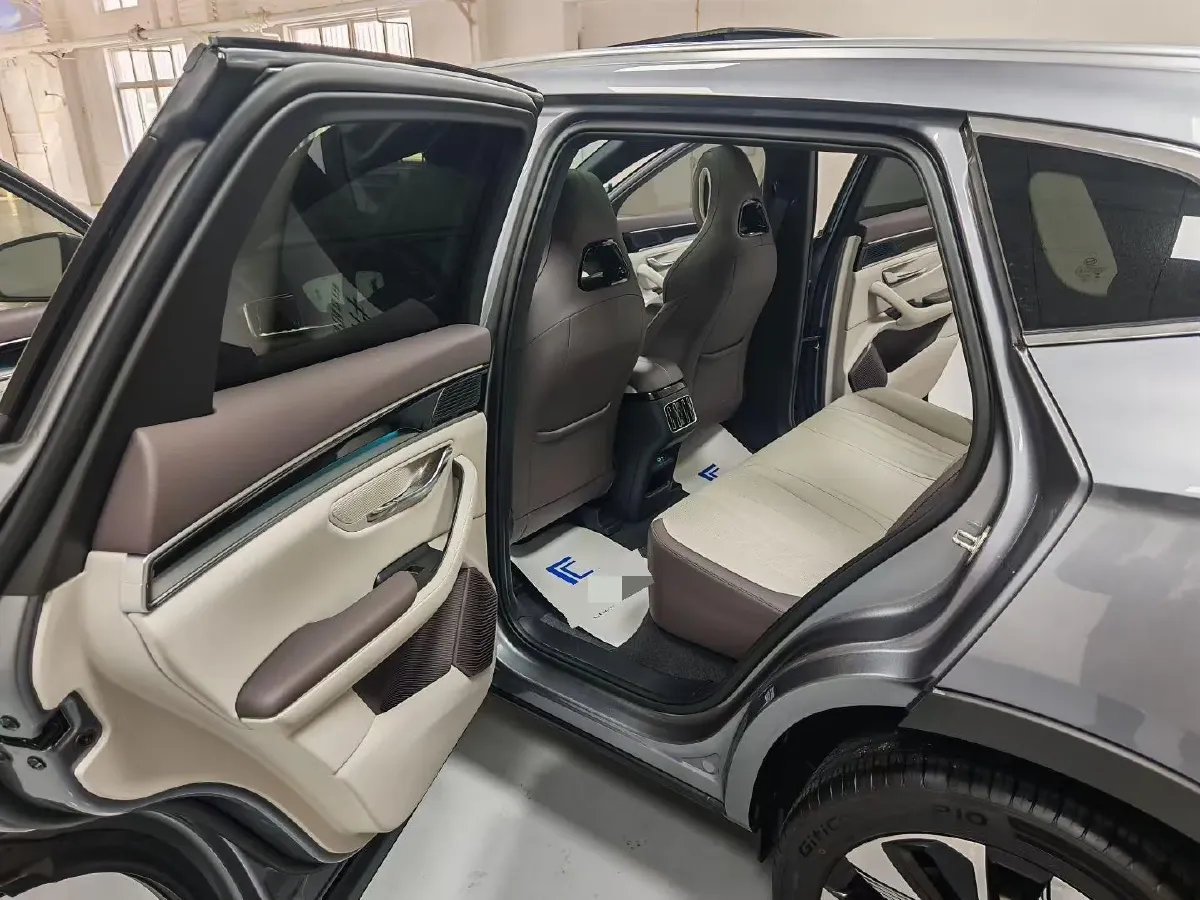 2025 BYD Song Plus 1.5L 101HP L4 E-CVT PHEV 18.3KWH,autocango,china used car exporter,china ev exporter,chinese used car exporter,chinese used ev exporter