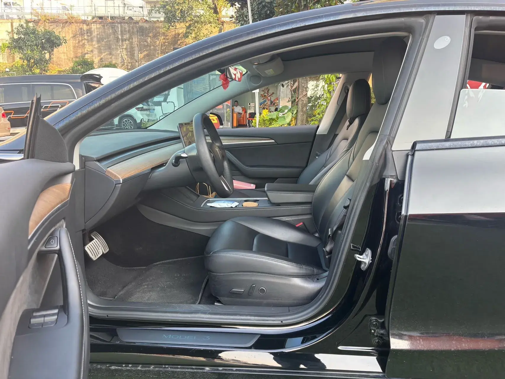 2021 TESLA MODEL thumbnail 4