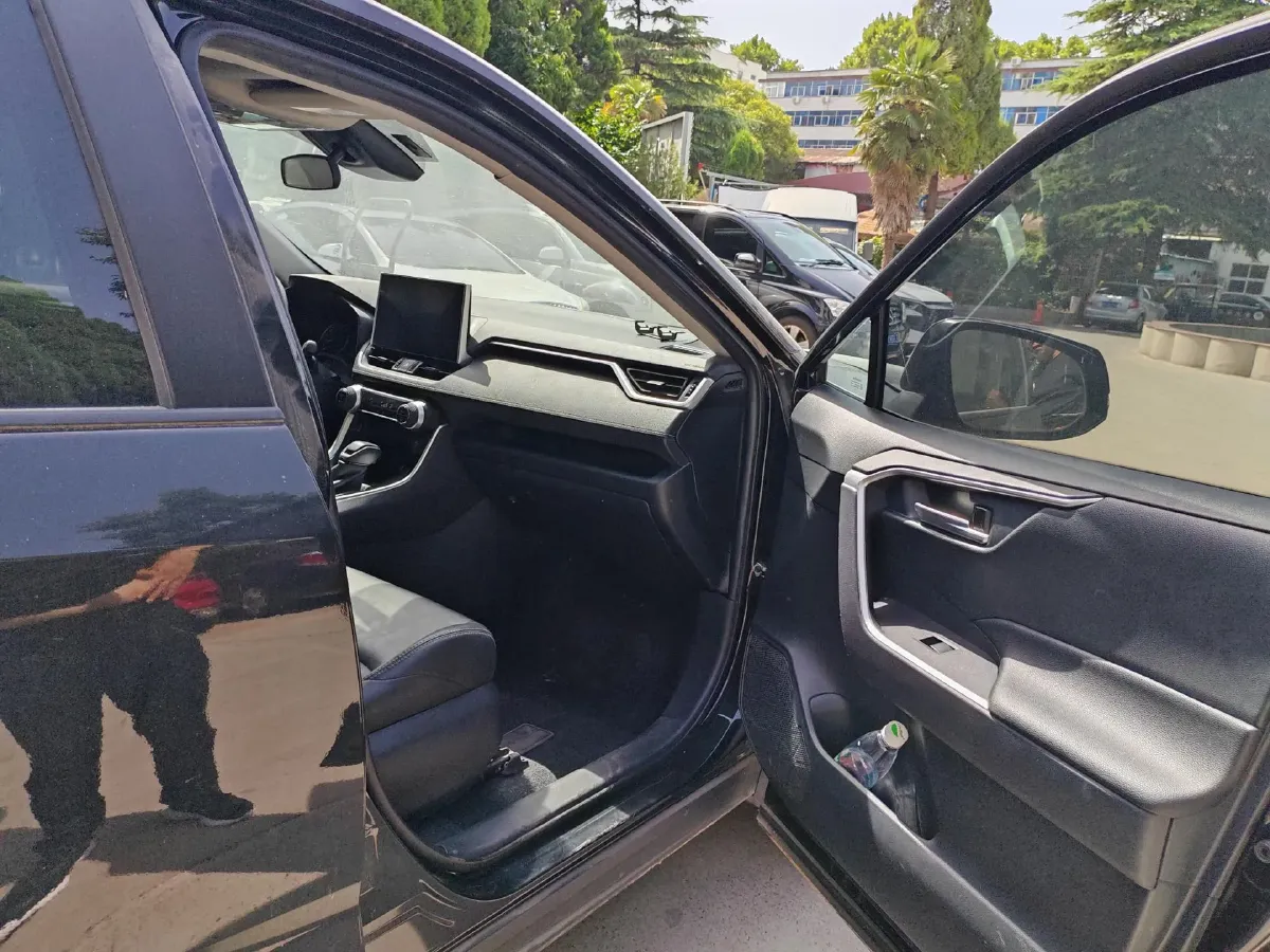 2020 Toyota Wildlander 2.0L 171HP L4 CVT,autocango,china used car exporter,china ev exporter,chinese used car exporter,chinese used ev exporter