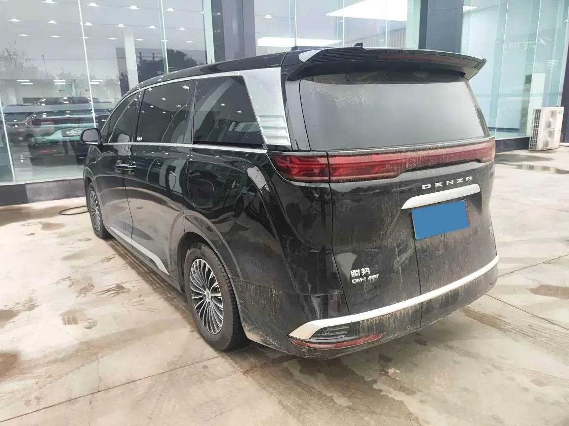 2022 Denza D9 1.5T 139HP L4 E-CVT PHEV 40.06KWH,autocango,china used car exporter,china ev exporter,chinese used car exporter,chinese used ev exporter