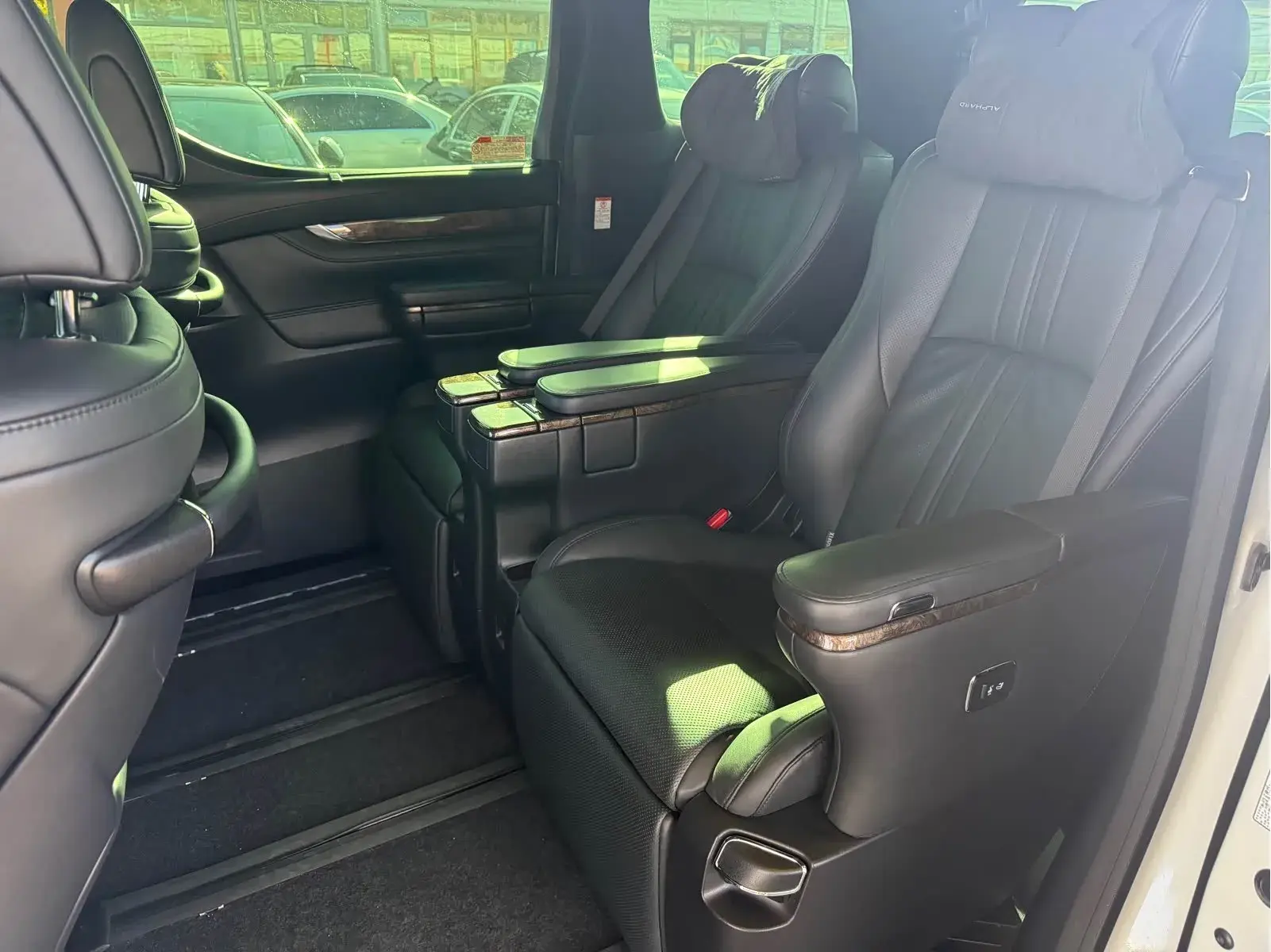 2021 TOYOTA ALPHARD thumbnail 4