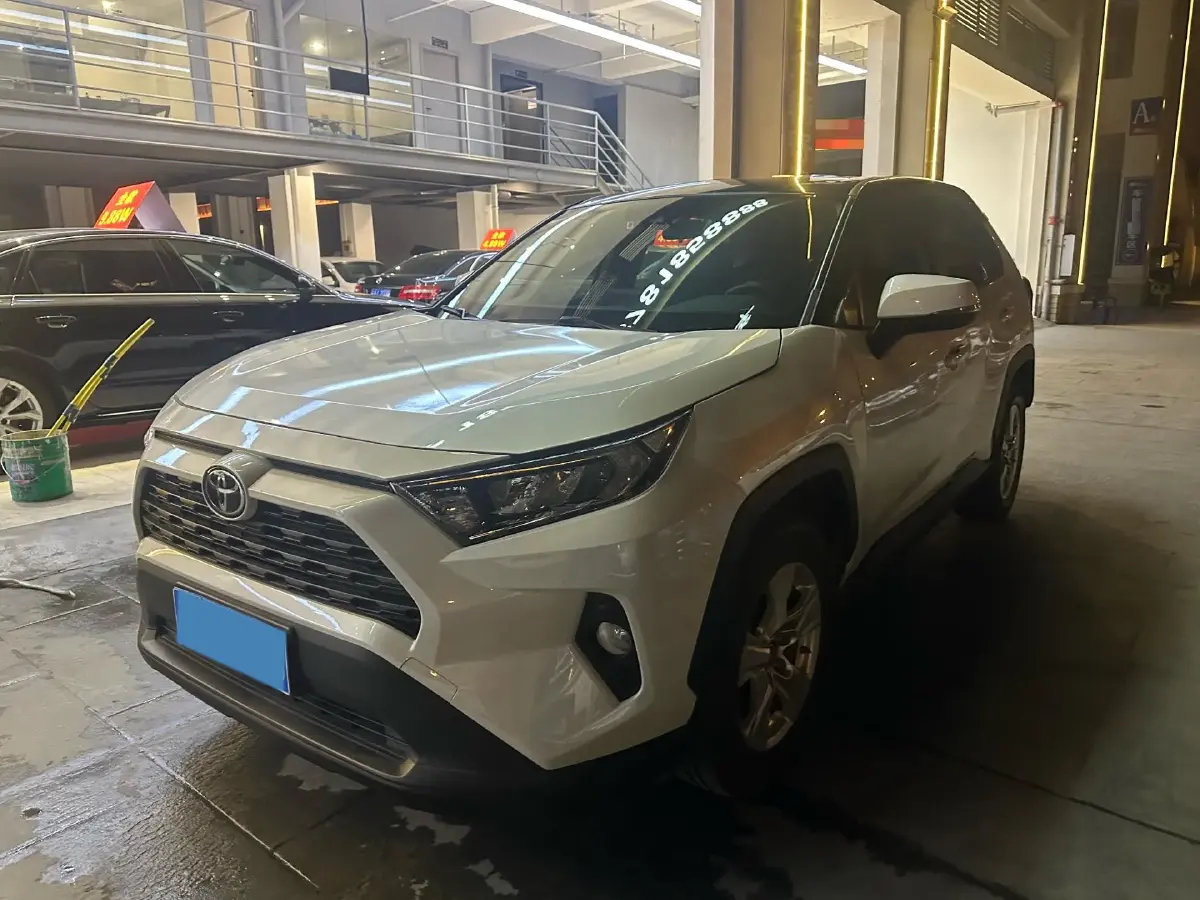 2022 Toyota RAV4 2.0L 171HP L4 CVT