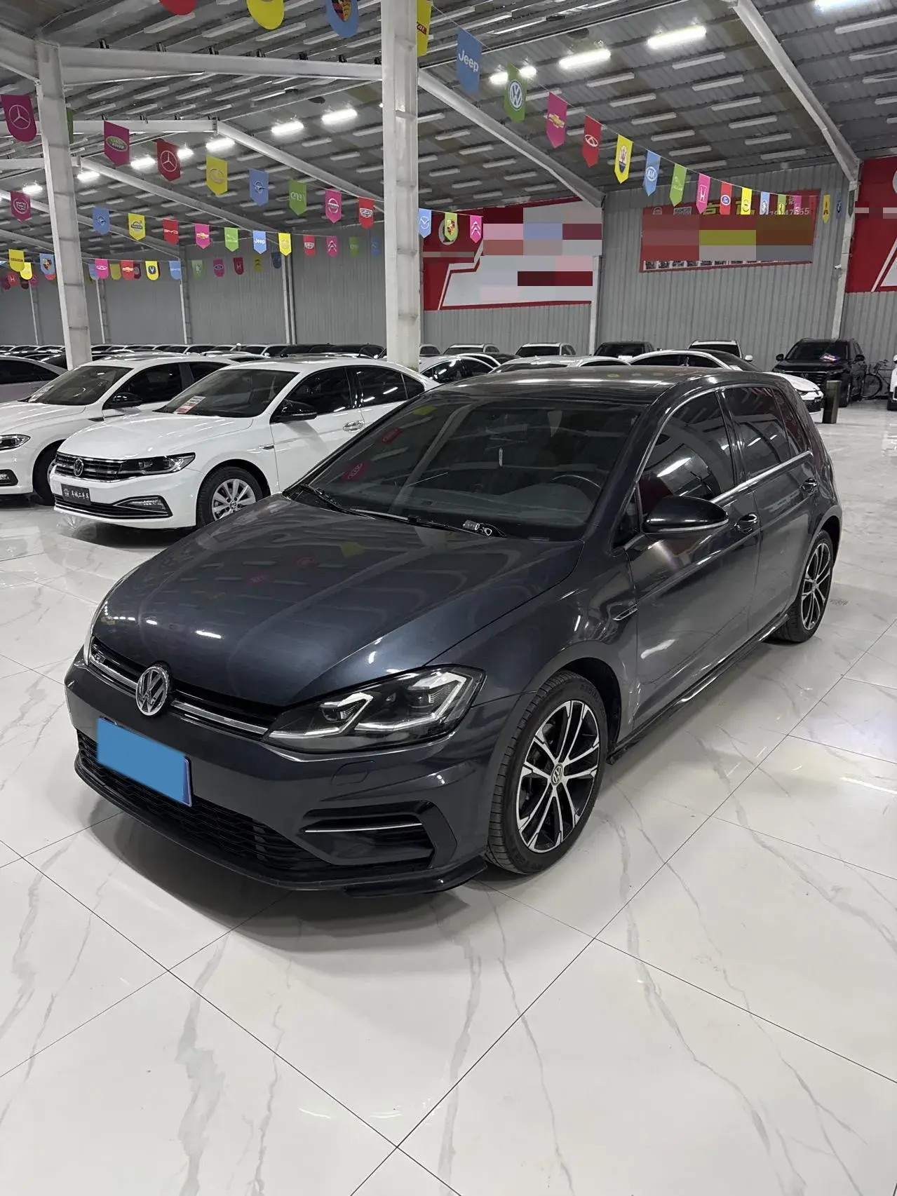 2020 VOLKSWAGEN GOLF view 1