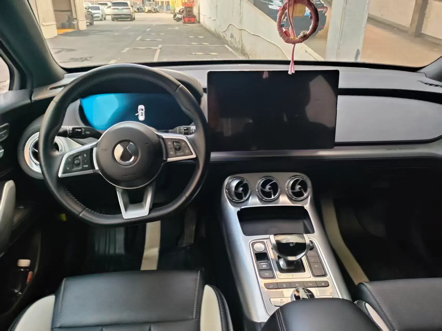 2020 DENZA X thumbnail 3