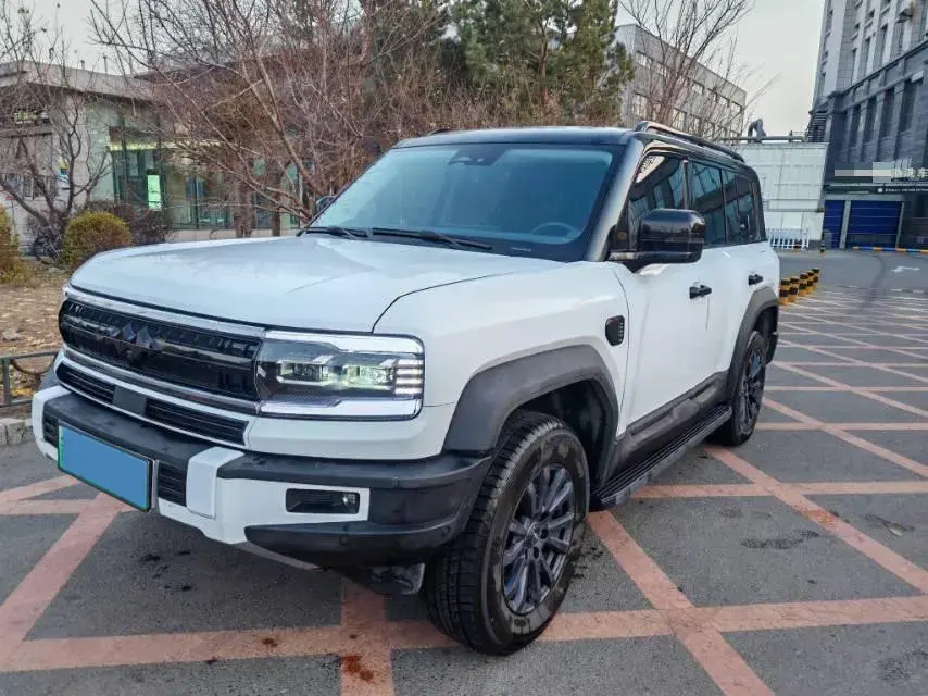 2024 FangChengBao Bao 5 1.5T 194HP L4 E-CVT PHEV 31.8KWH