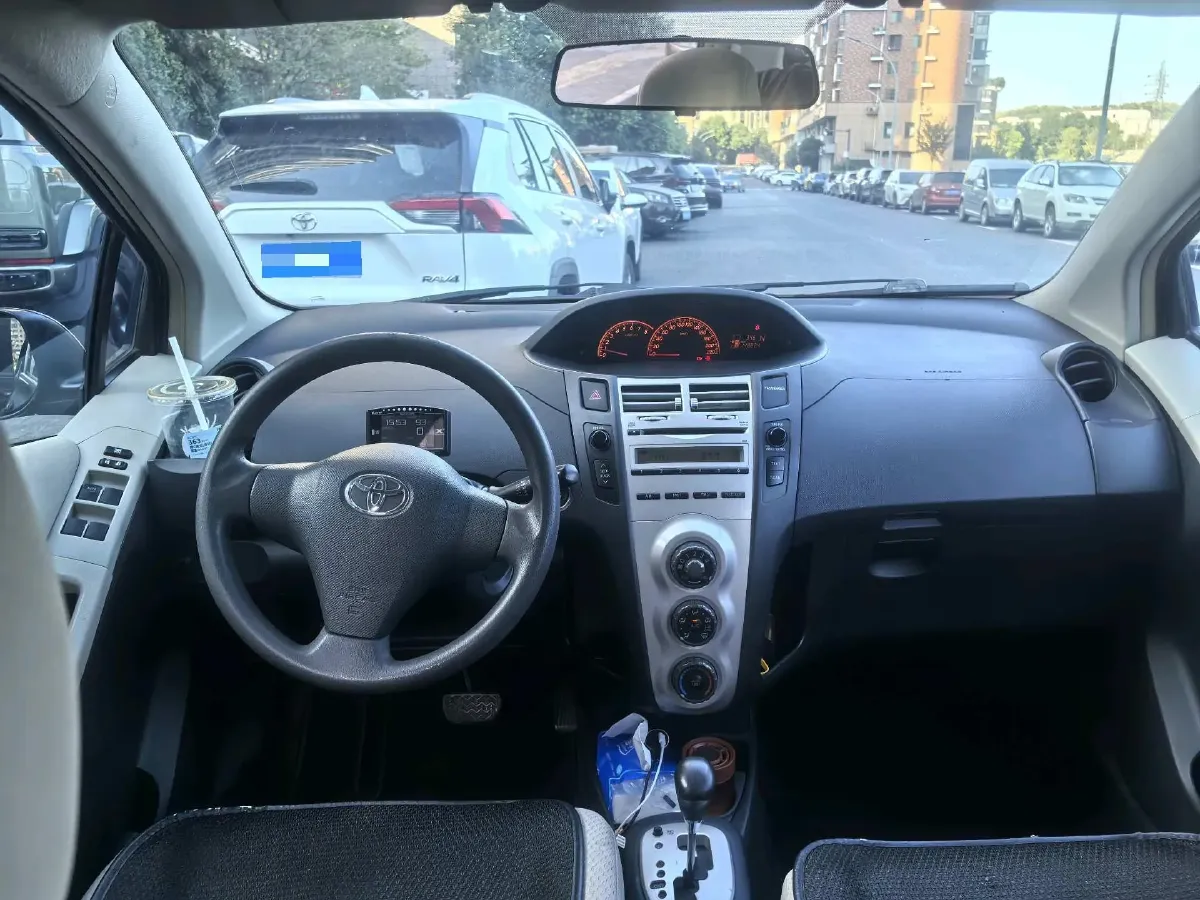 2008 Toyota Yaris 1.6L 118HP L4 4AT,autocango,china used car exporter,china ev exporter,chinese used car exporter,chinese used ev exporter