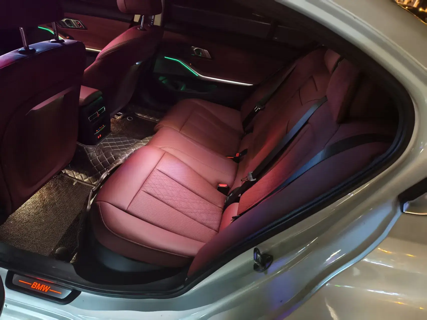 2022 BMW I3 thumbnail 4