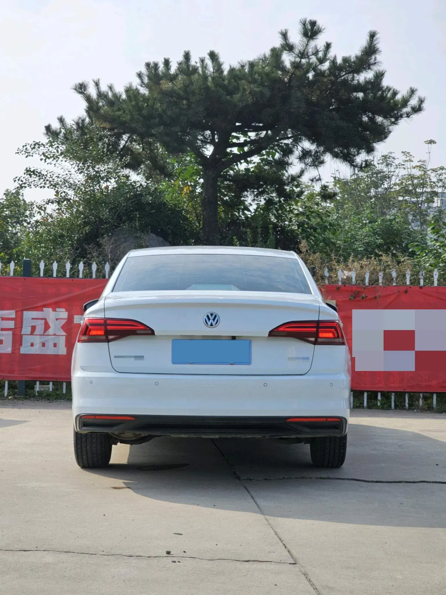 2019 VOLKSWAGEN BORA thumbnail 3