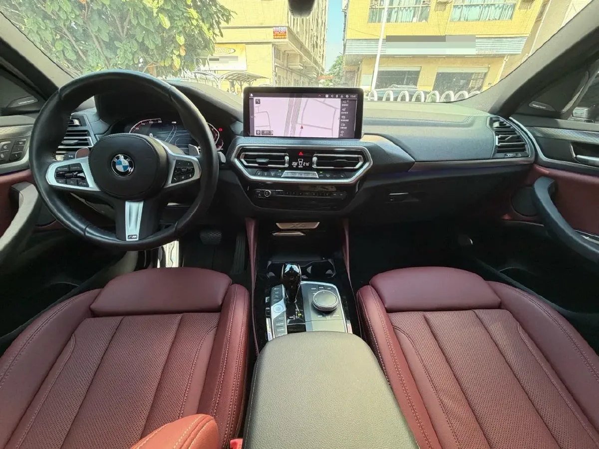 2022 BMW X4 2.0T 245HP L4 8AT,autocango,china used car exporter,china ev exporter,chinese used car exporter,chinese used ev exporter
