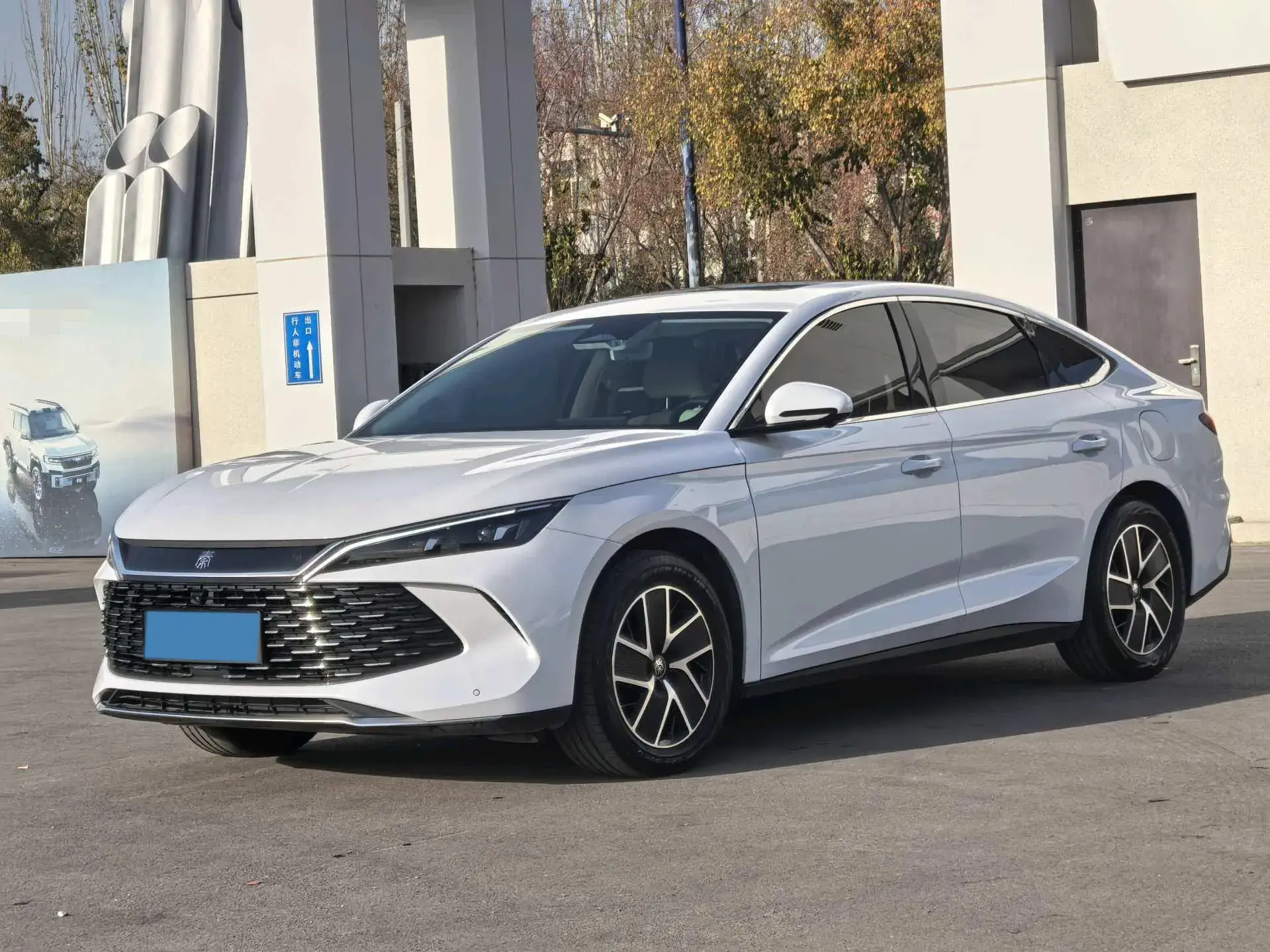 2024 BYD QINL view 1