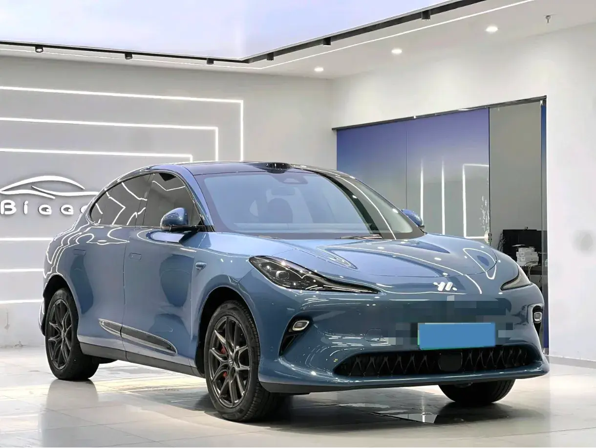 2025 IM LS6 thumbnail 2