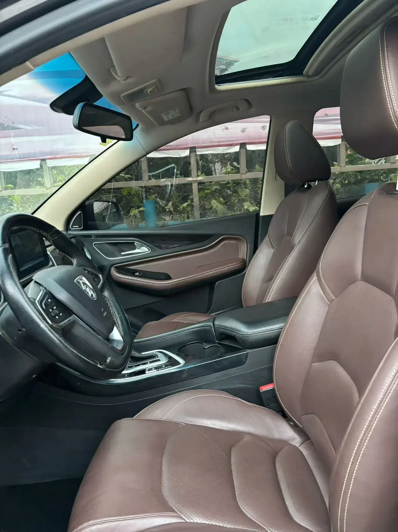 2017 BAOJUN 560 thumbnail 3