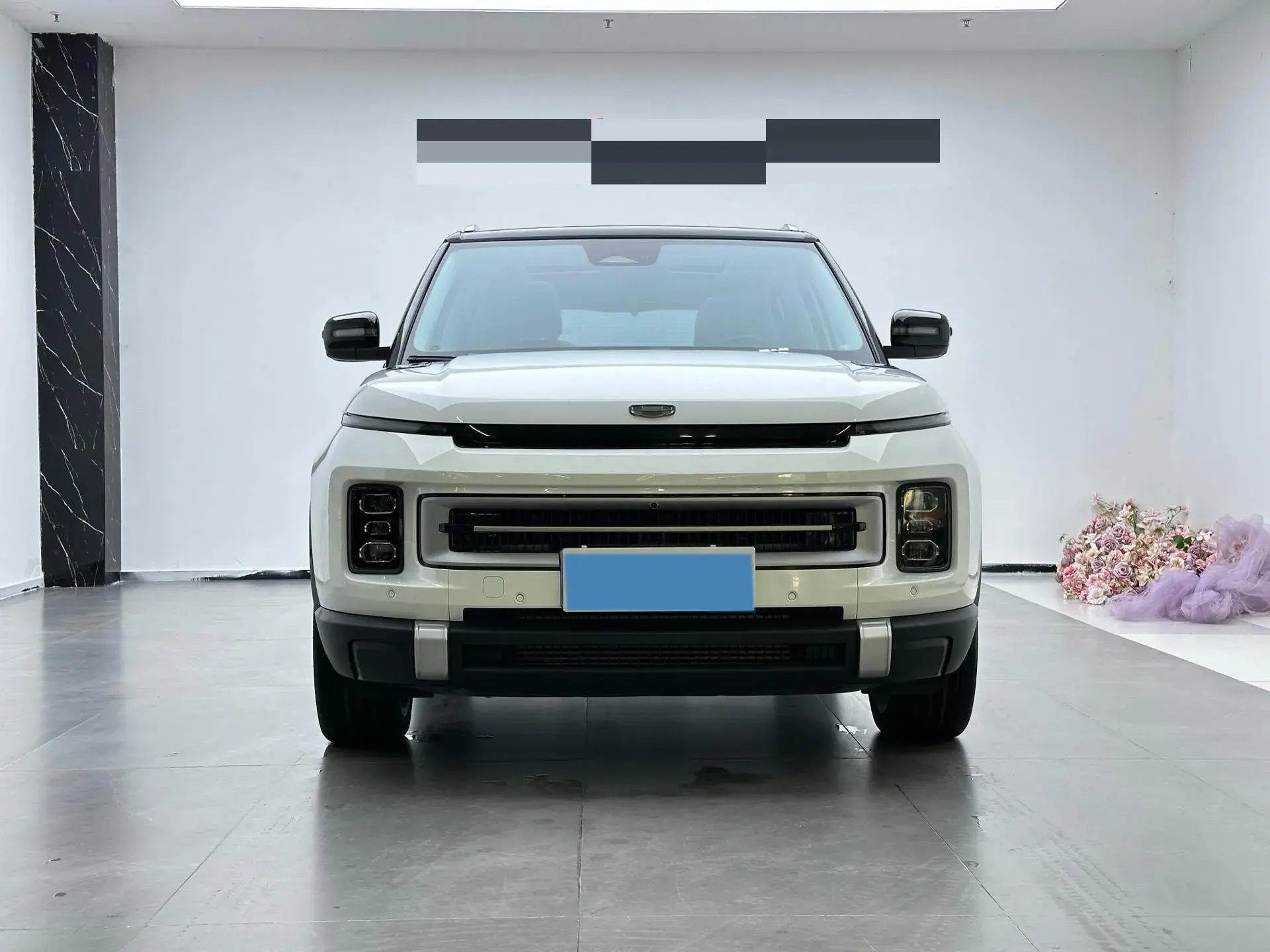 2023 GEELY ICON thumbnail 3