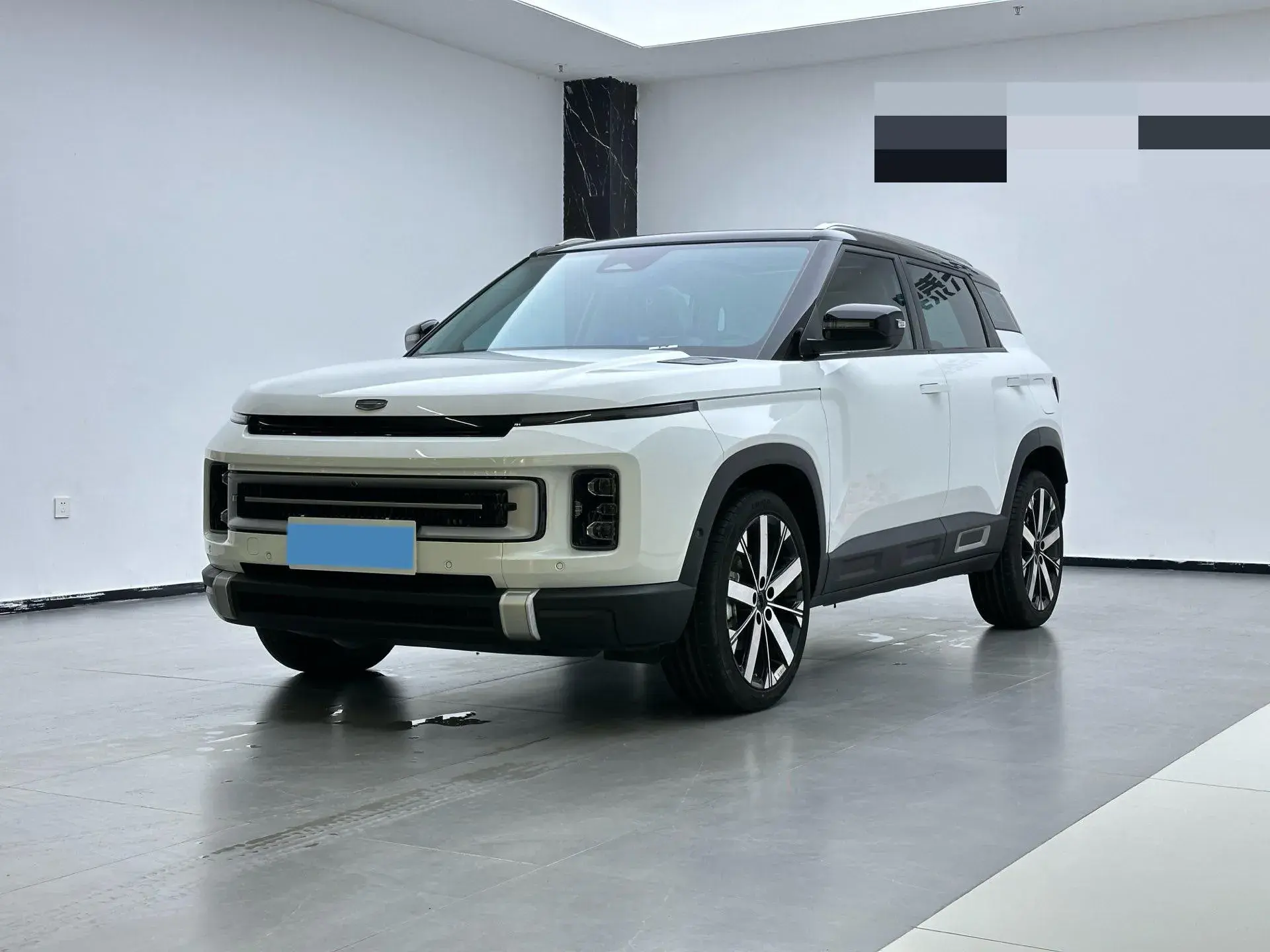 2023 GEELY ICON view 1