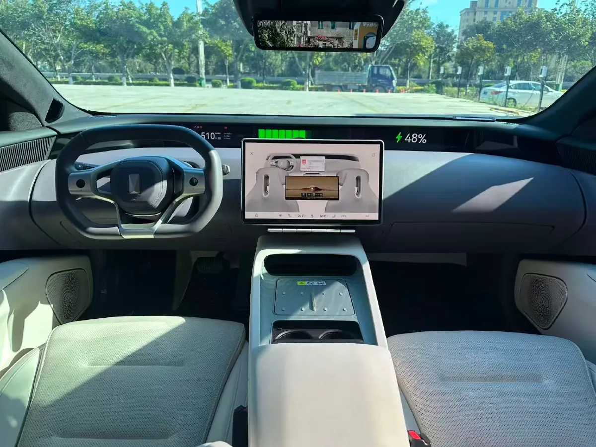 2025 Avatr 12 1.5T 156HP L4 REEV 39.05KWH,autocango,china used car exporter,china ev exporter,chinese used car exporter,chinese used ev exporter