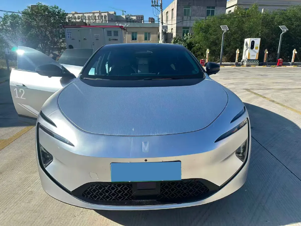 2025 Avatr 12 1.5T 156HP L4 REEV 39.05KWH,autocango,china used car exporter,china ev exporter,chinese used car exporter,chinese used ev exporter
