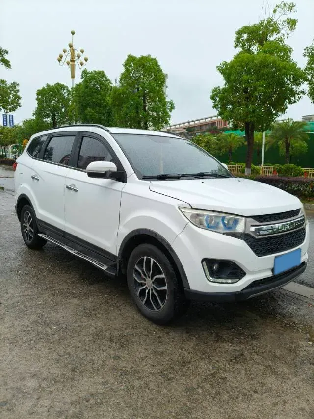 2016 LiFan MaiWei 1.5L 109HP L4 5MT,autocango,china used car exporter,china ev exporter,chinese used car exporter,chinese used ev exporter