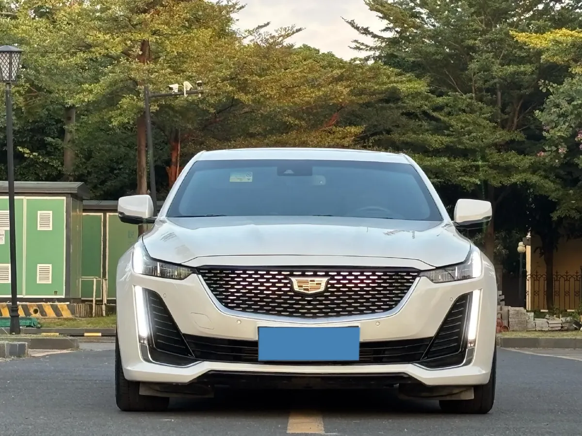 2023 Cadillac CT5 2.0T 237HP L4 10AT,autocango,china used car exporter,china ev exporter,chinese used car exporter,chinese used ev exporter