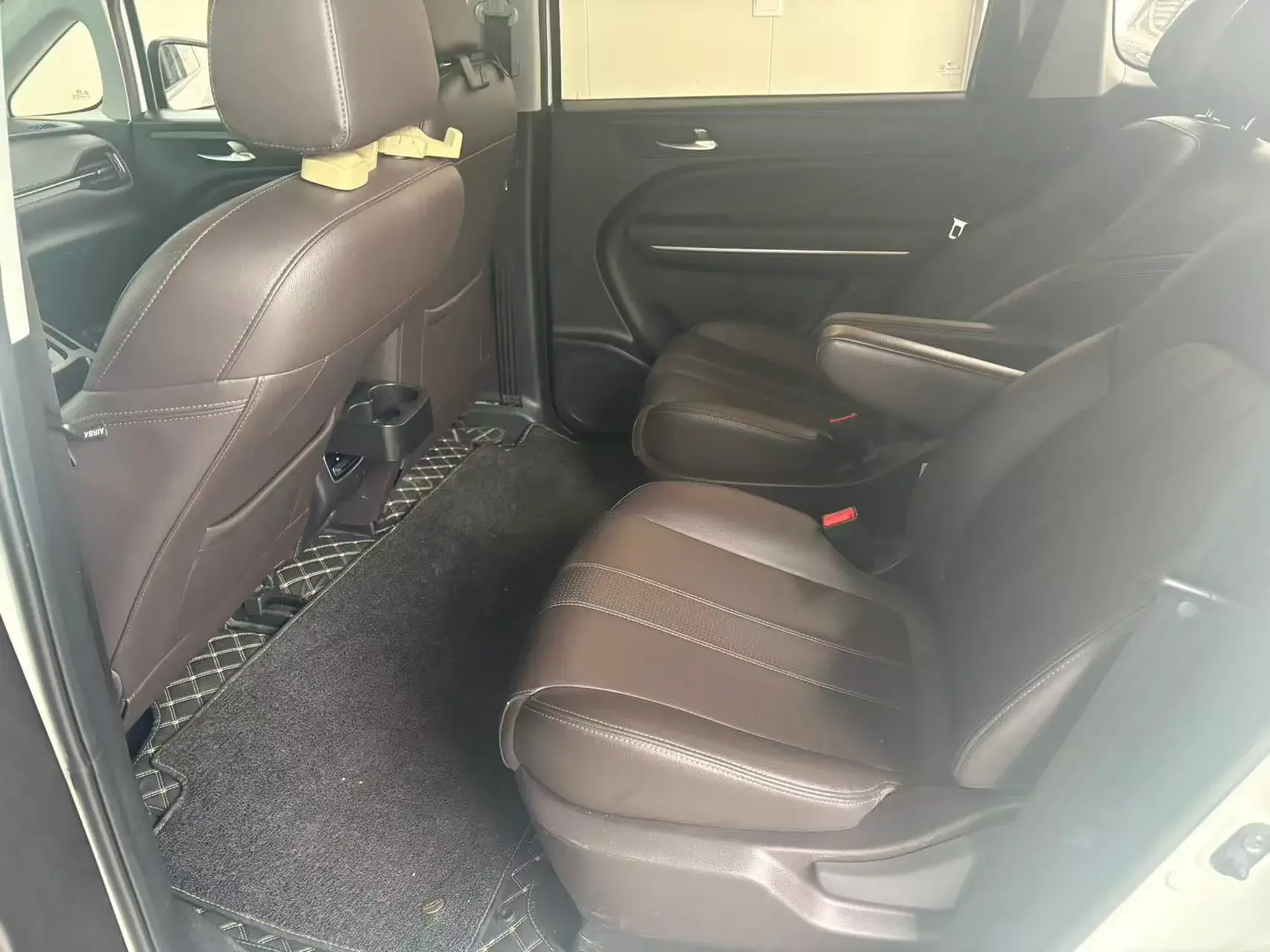 2021 GAC TRUMPCHI thumbnail 3