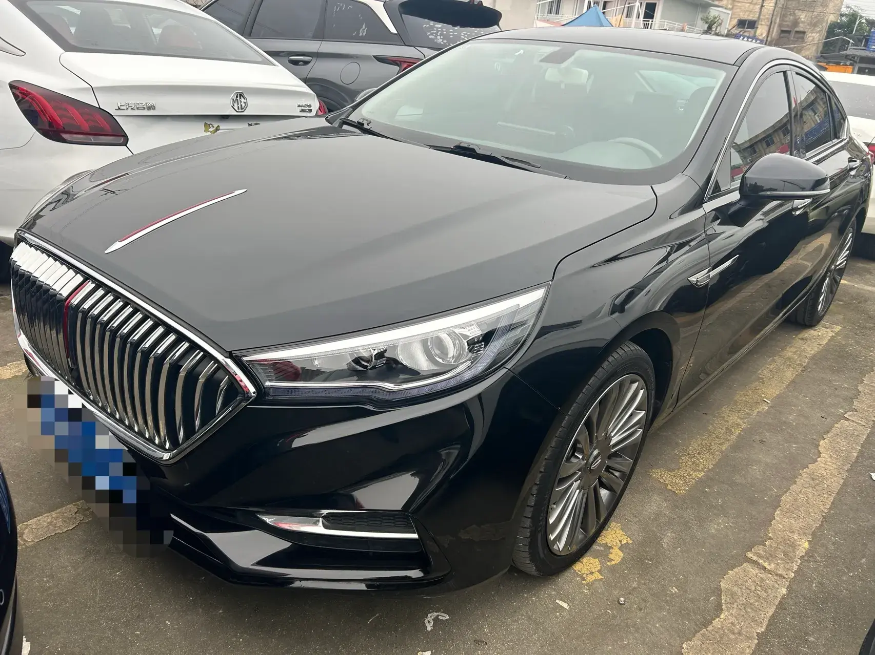 2020 HONGQI H5 view 1