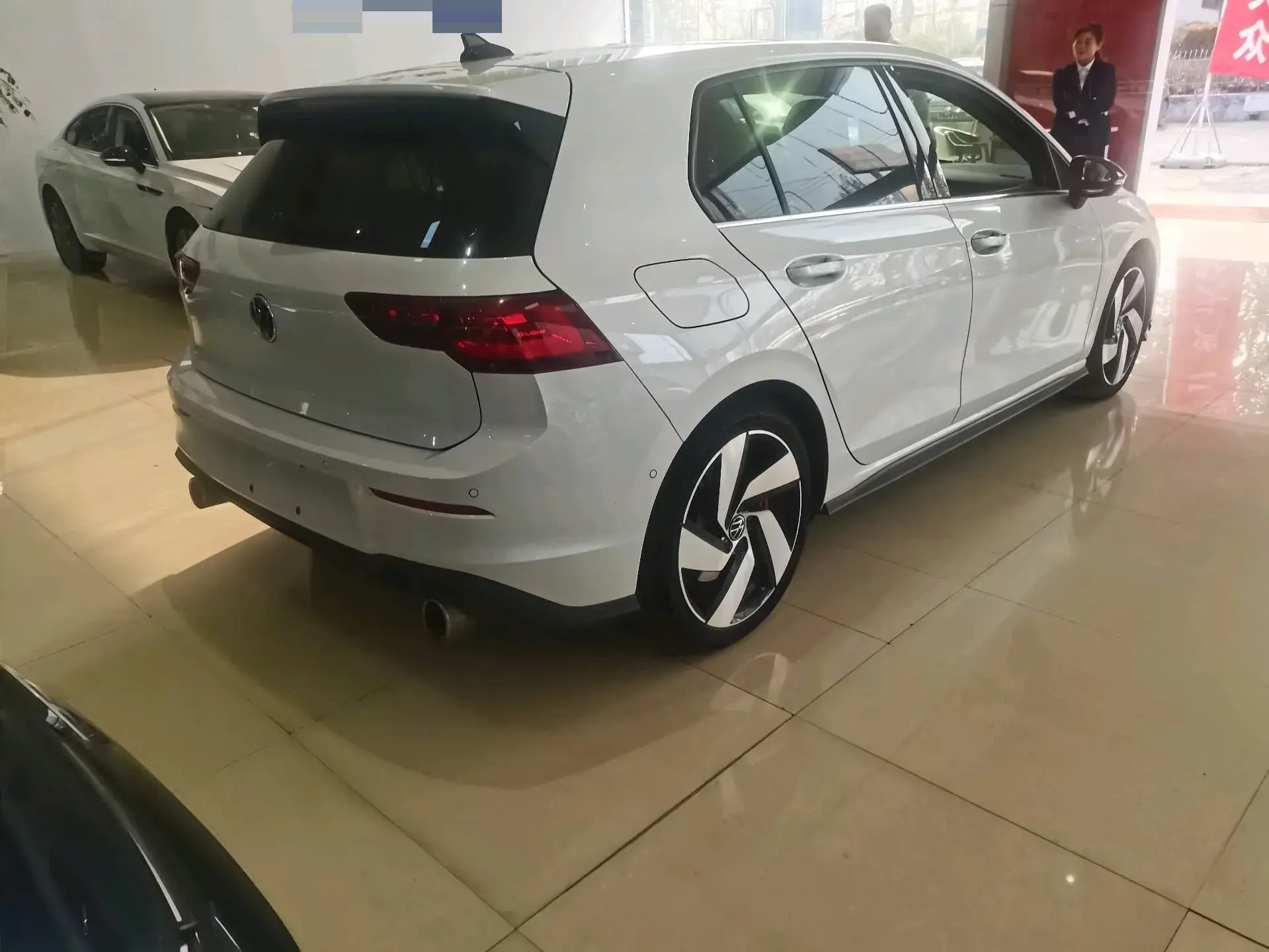 2021 VOLKSWAGEN GOLFGTI thumbnail 3