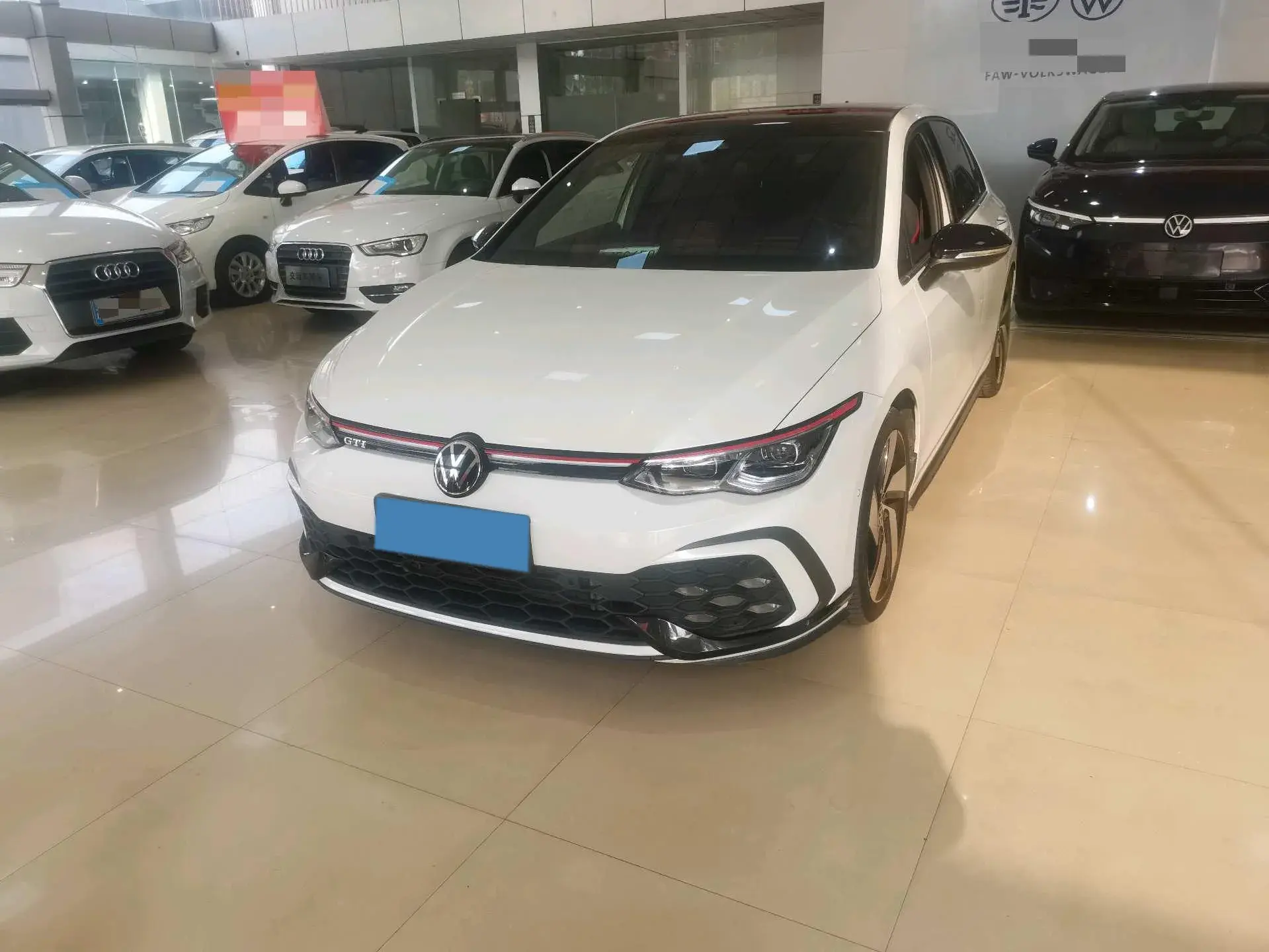 2021 VOLKSWAGEN GOLFGTI view 1