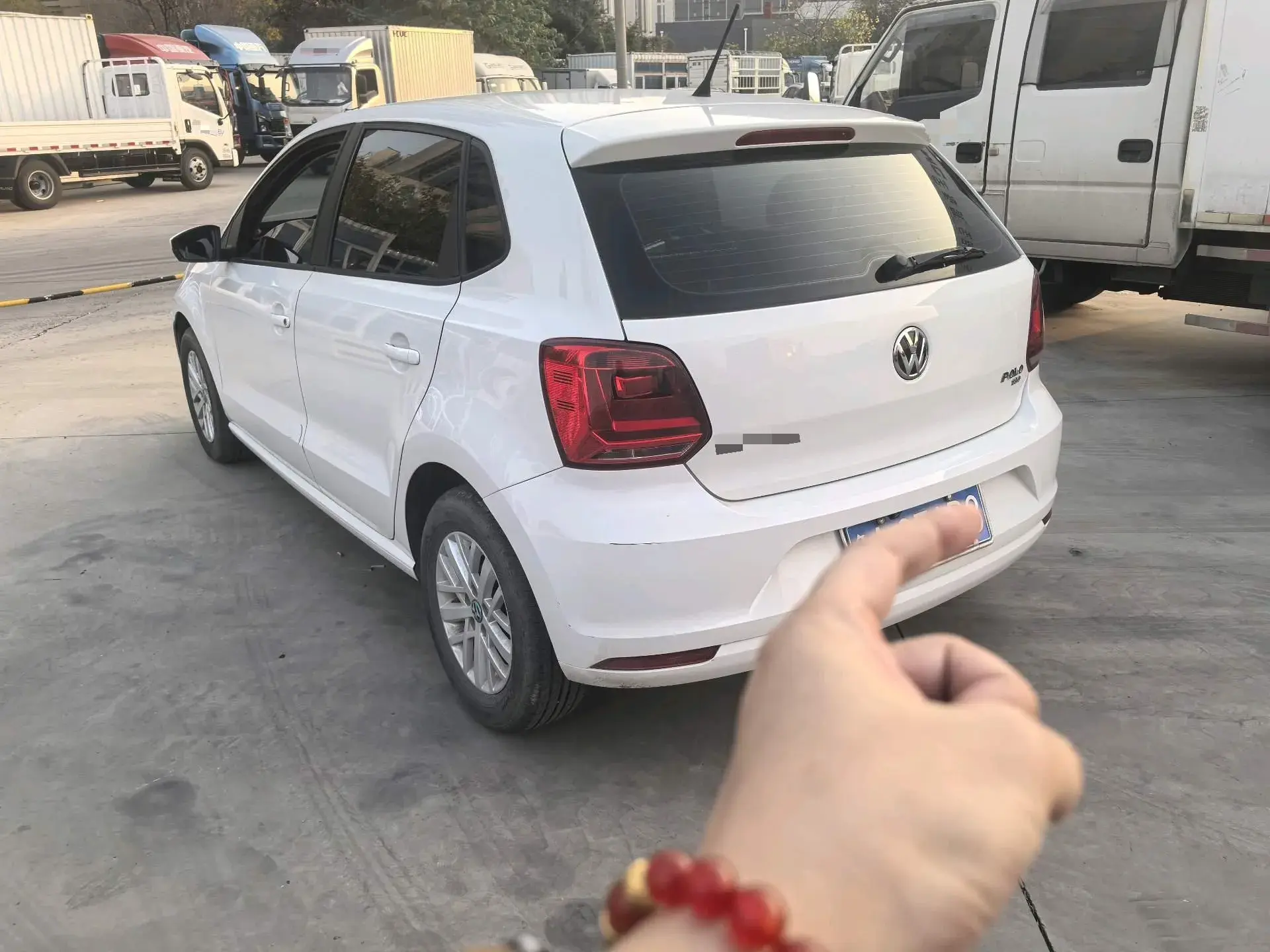 2018 VOLKSWAGEN POLO thumbnail 2