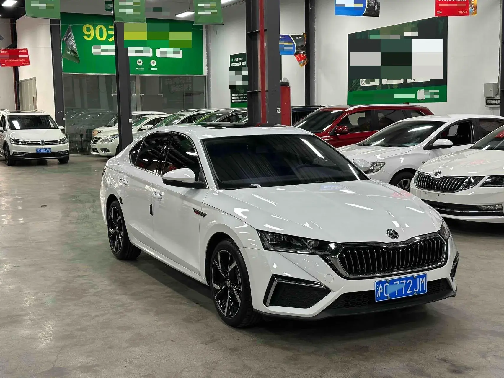 2023 SKODA OCTAVIA thumbnail 3