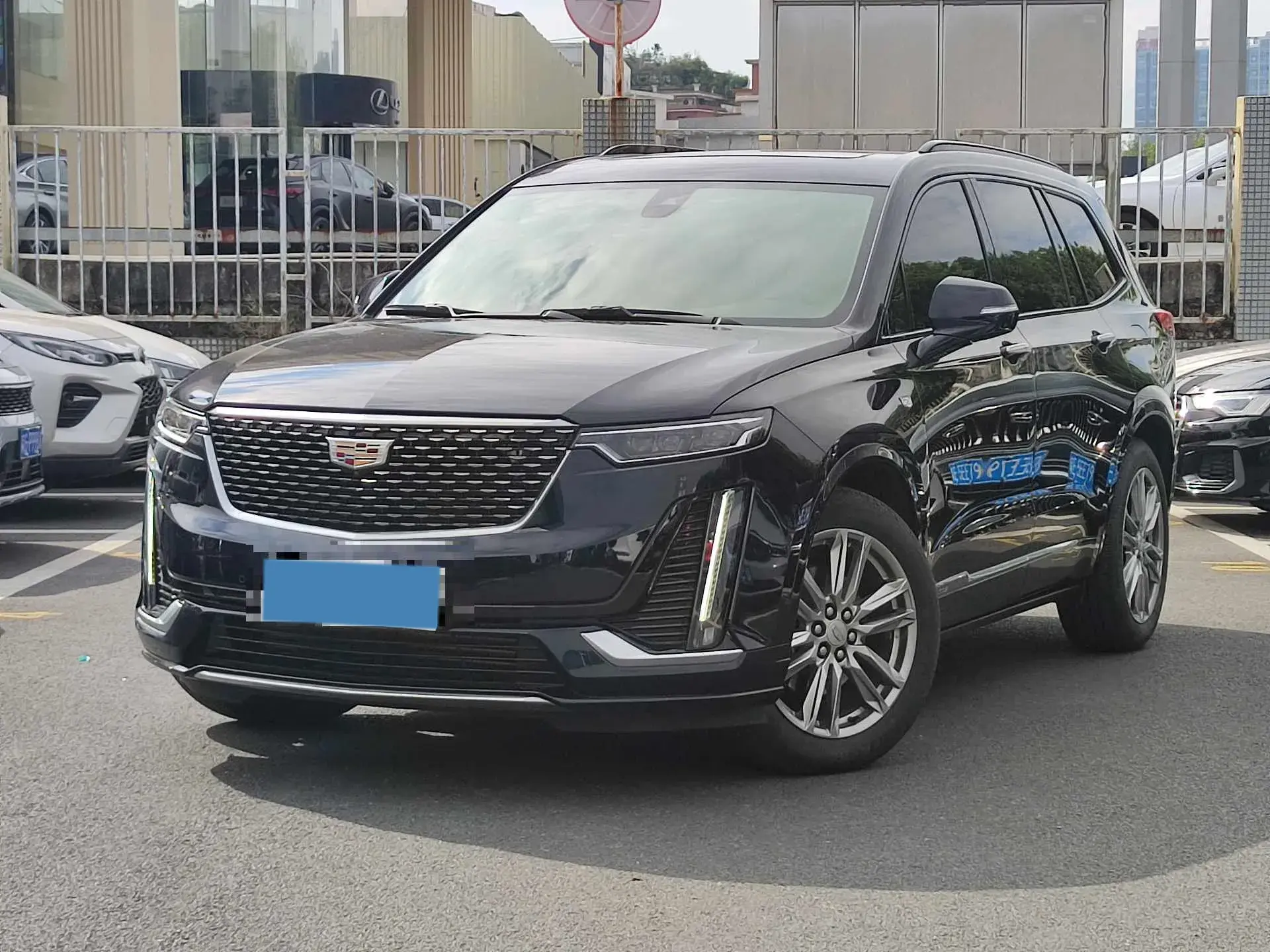 2022 CADILLAC XT6 view 1