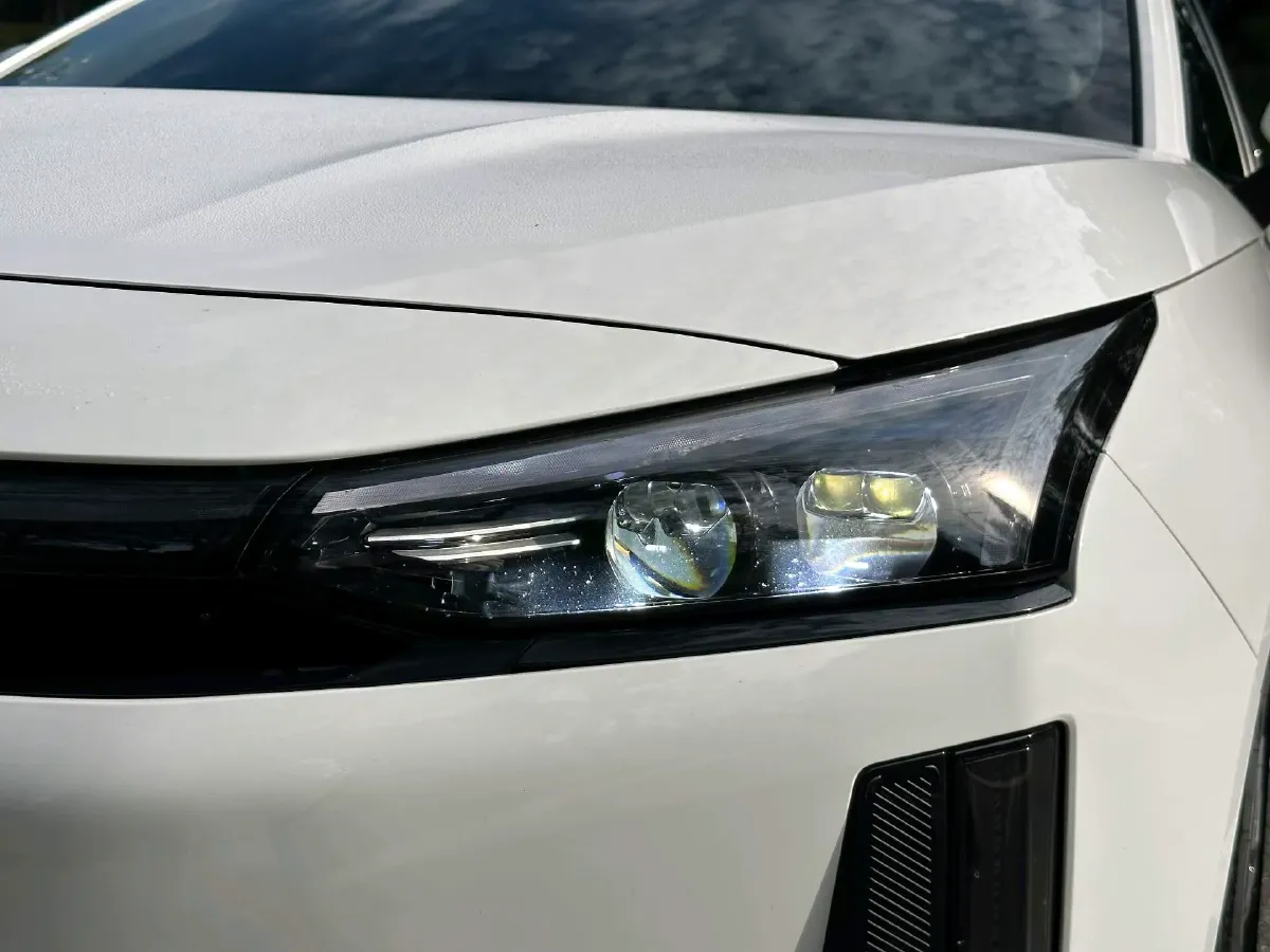 2023 Geely Galaxy L6 1.5T 163HP L4 3DHT PHEV,autocango,china used car exporter,china ev exporter,chinese used car exporter,chinese used ev exporter