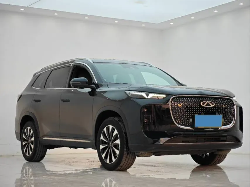 2025 Chery Tiggo 8 Plus 1.6T 197HP L4 7DCT,autocango,china used car exporter,china ev exporter,chinese used car exporter,chinese used ev exporter