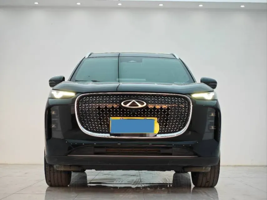 2025 Chery Tiggo 8 Plus 1.6T 197HP L4 7DCT,autocango,china used car exporter,china ev exporter,chinese used car exporter,chinese used ev exporter