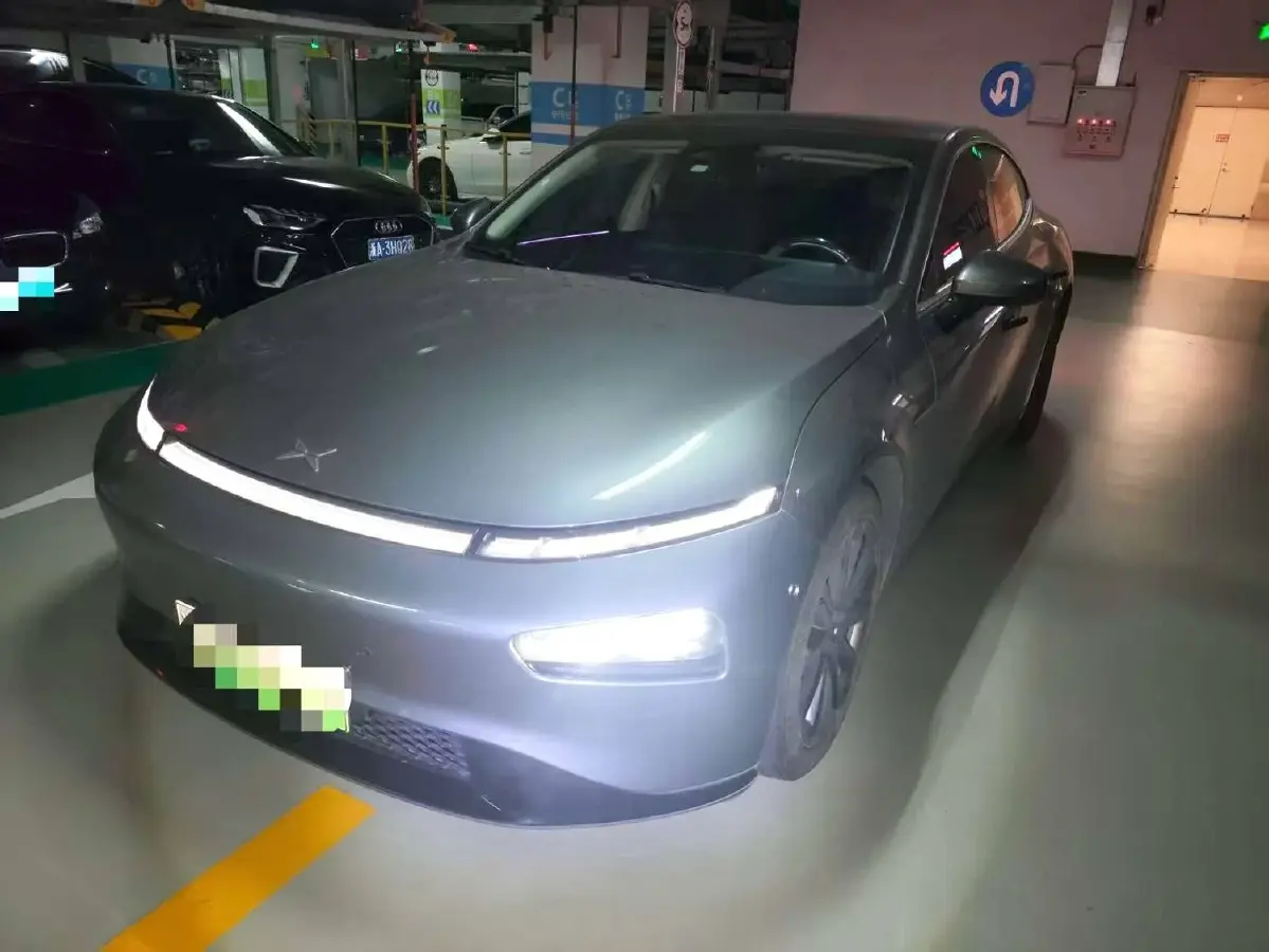 2022 Xpeng P7 BEV 60.2KWH