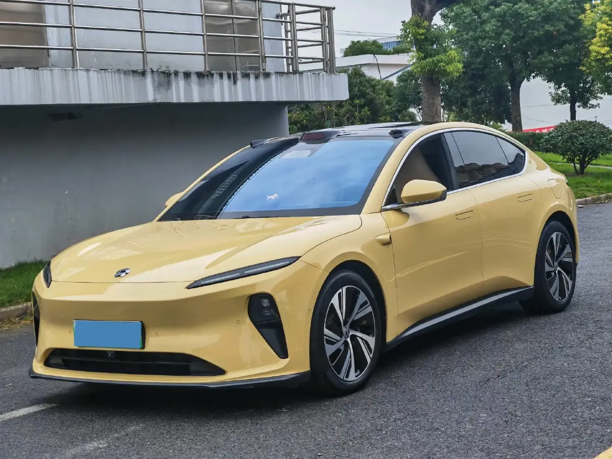 2022 NIO ET5 BEV 75KWH