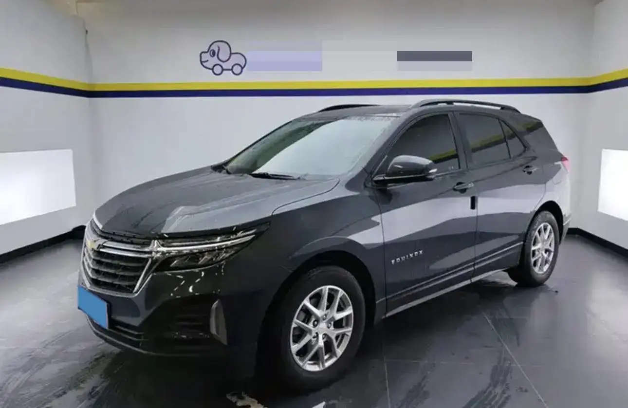 2022 CHEVROLET EQUINOX view 1