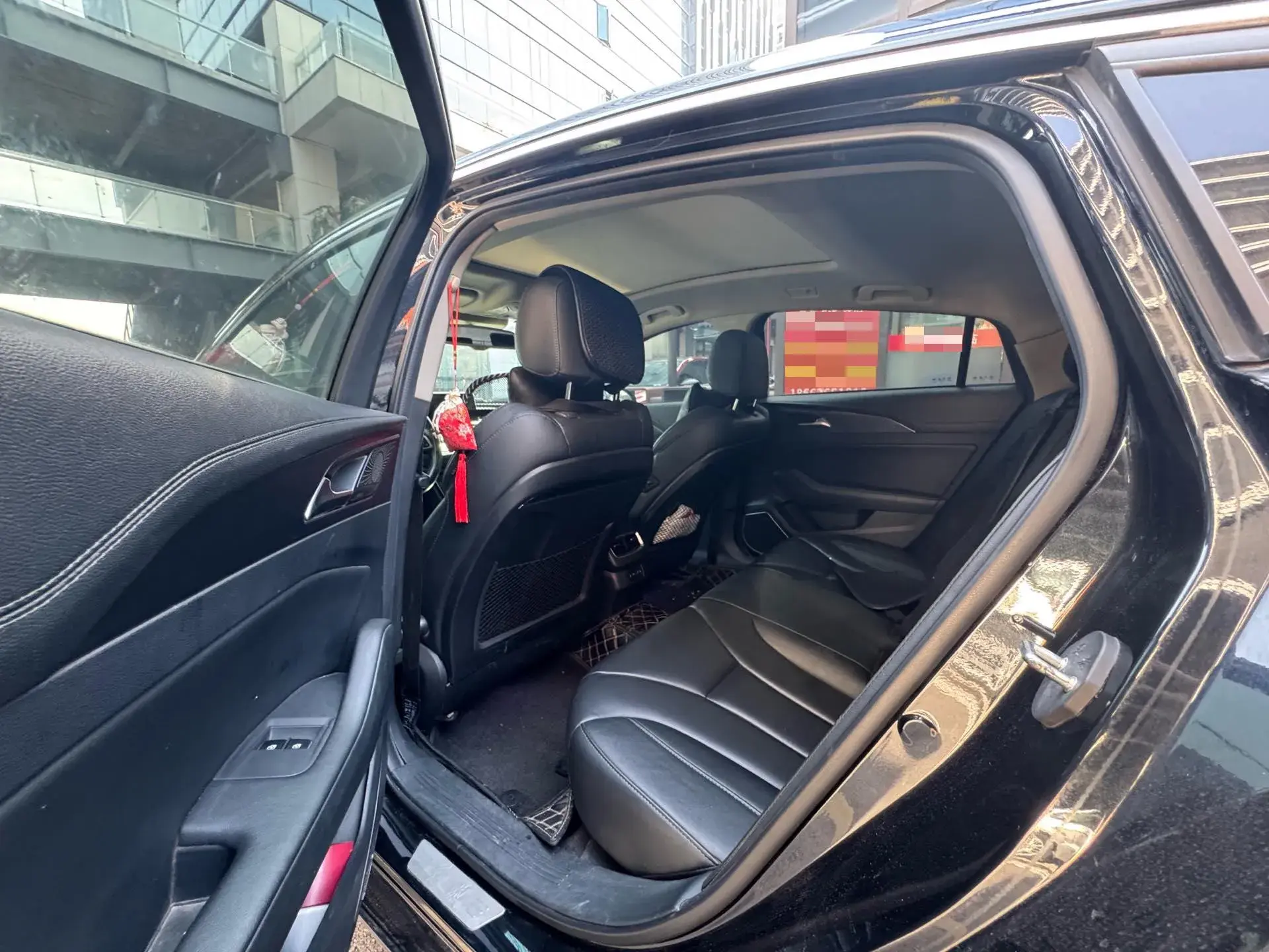 2020 HONGQI H5 thumbnail 4