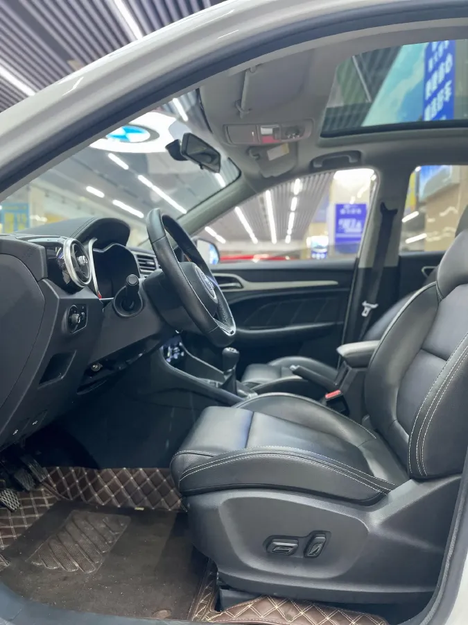 2018 MG ZS 1.5L 120HP L4 5MT,autocango,china used car exporter,china ev exporter,chinese used car exporter,chinese used ev exporter