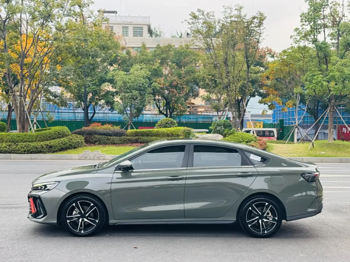 2022 Geely Binray 1.5T 181HP L4 7DCT,autocango,china used car exporter,china ev exporter,chinese used car exporter,chinese used ev exporter