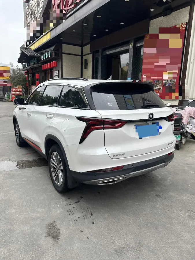 2021 ChangAn CS75 Plus 2.0T 233HP L4 8AT,autocango,china used car exporter,china ev exporter,chinese used car exporter,chinese used ev exporter