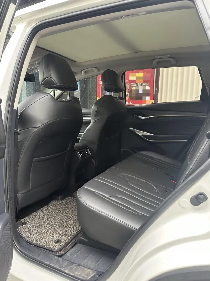 2021 ChangAn CS75 Plus 2.0T 233HP L4 8AT,autocango,china used car exporter,china ev exporter,chinese used car exporter,chinese used ev exporter