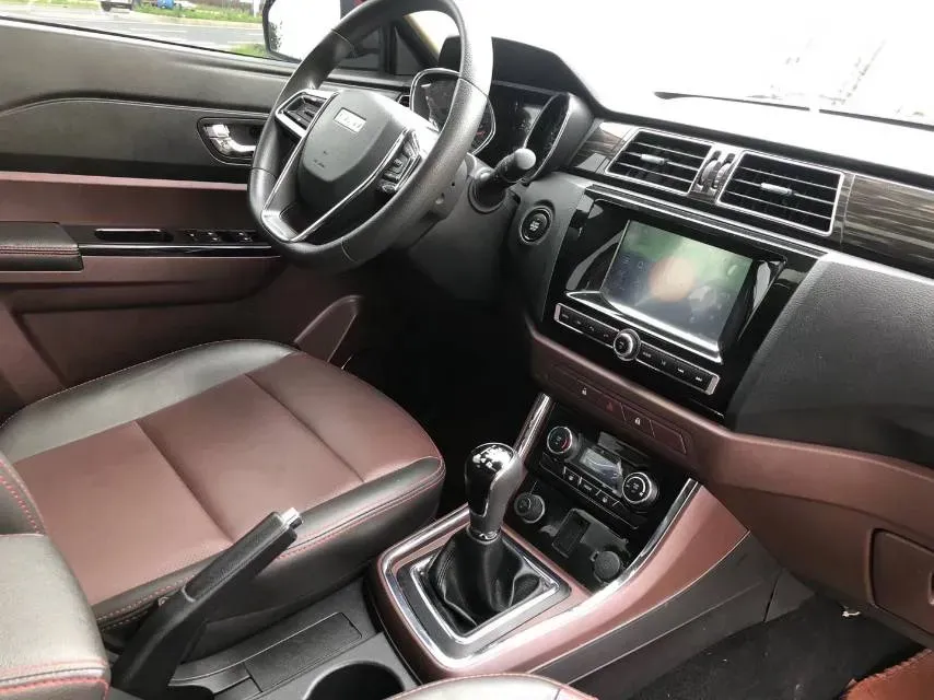 2016 LiFan MaiWei 1.5L 109HP L4 5MT,autocango,china used car exporter,china ev exporter,chinese used car exporter,chinese used ev exporter