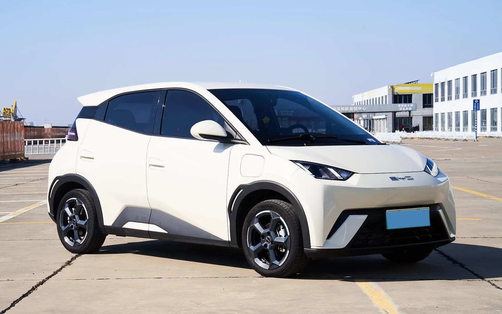 2023 BYD SEAGULL thumbnail 3