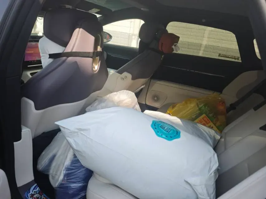 2024 Avatr 12 BEV 94.5KWH,autocango,china used car exporter,china ev exporter,chinese used car exporter,chinese used ev exporter