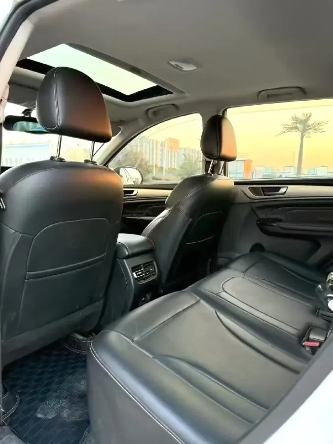 2021 Haval H6 Coupe 1.5T 150HP L4 7DCT,autocango,china used car exporter,china ev exporter,chinese used car exporter,chinese used ev exporter