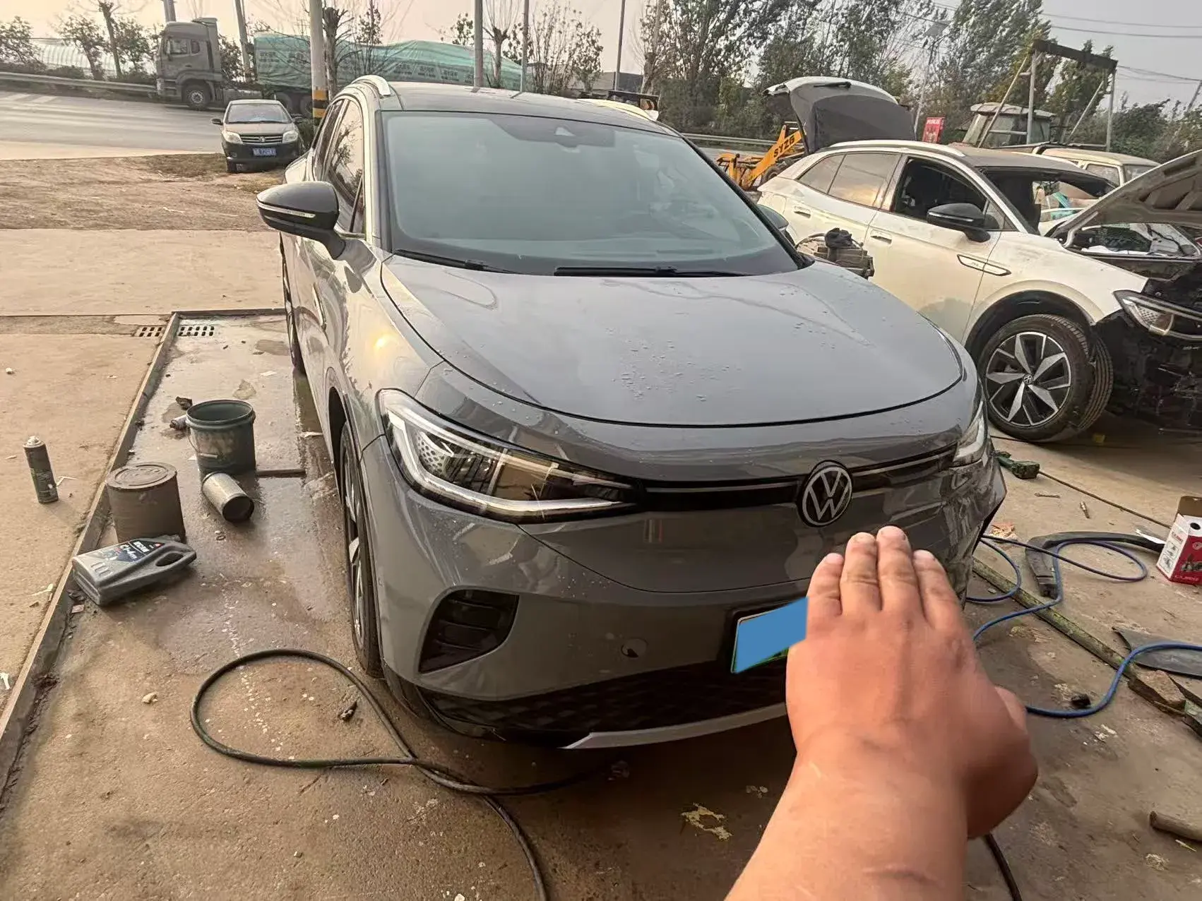 2022 VOLKSWAGEN ID.4 thumbnail 3