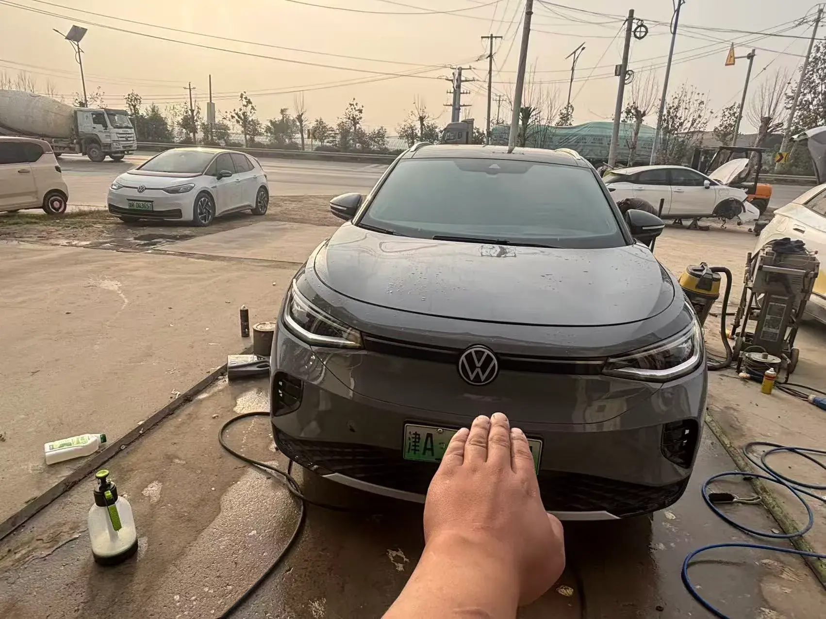 2022 VOLKSWAGEN ID.4 thumbnail 4