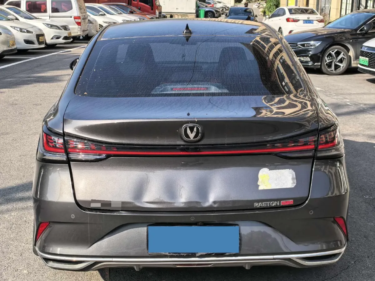 2023 ChangAn Raeton Plus 1.5T 188HP L4 7DCT,autocango,china used car exporter,china ev exporter,chinese used car exporter,chinese used ev exporter
