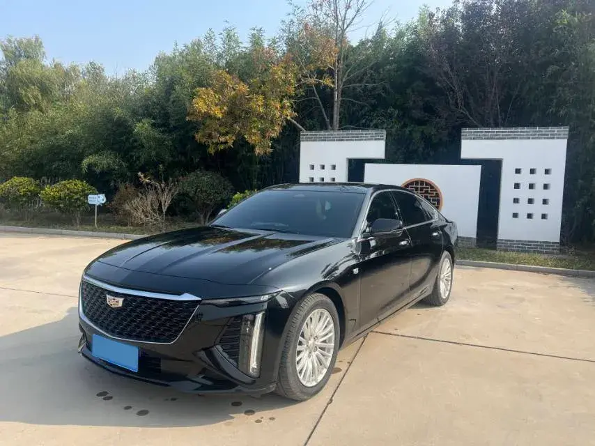 2023 Cadillac CT6 2.0T 237HP L4 10AT